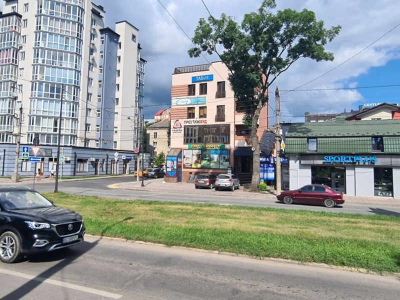 Продається нежитлове приміщення в м. Тернопіль