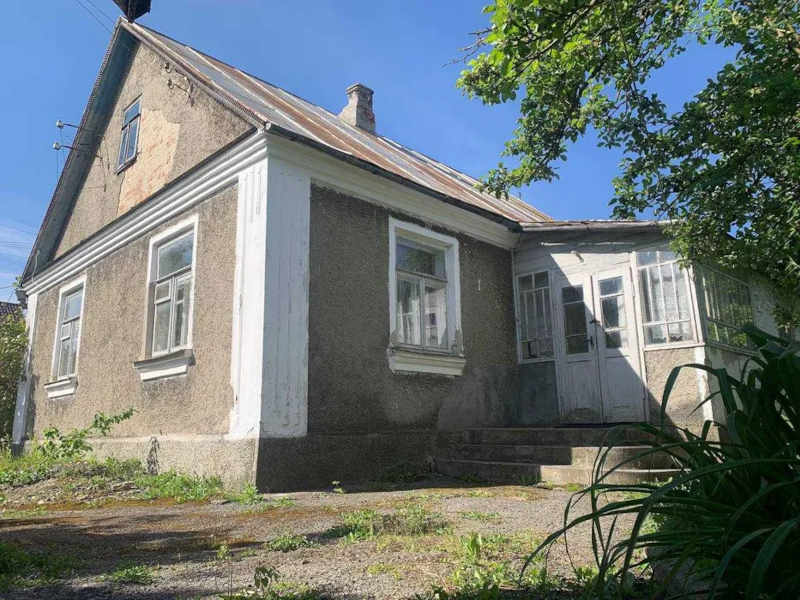Продається будинок в м. Почаїв